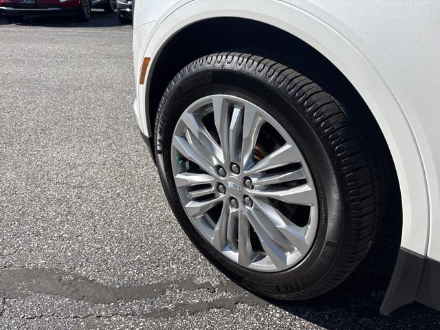 used 2019 Cadillac XT5 car, priced at $24,498