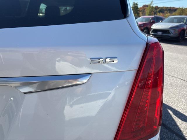 used 2019 Cadillac XT5 car, priced at $24,498