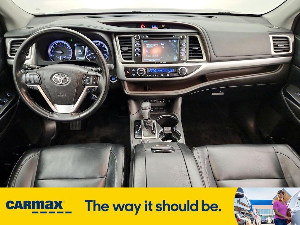 used 2018 Toyota Highlander car, priced at $23,998