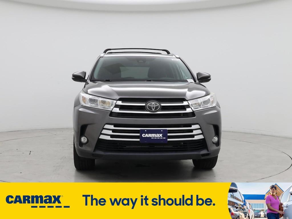 used 2018 Toyota Highlander car, priced at $23,998