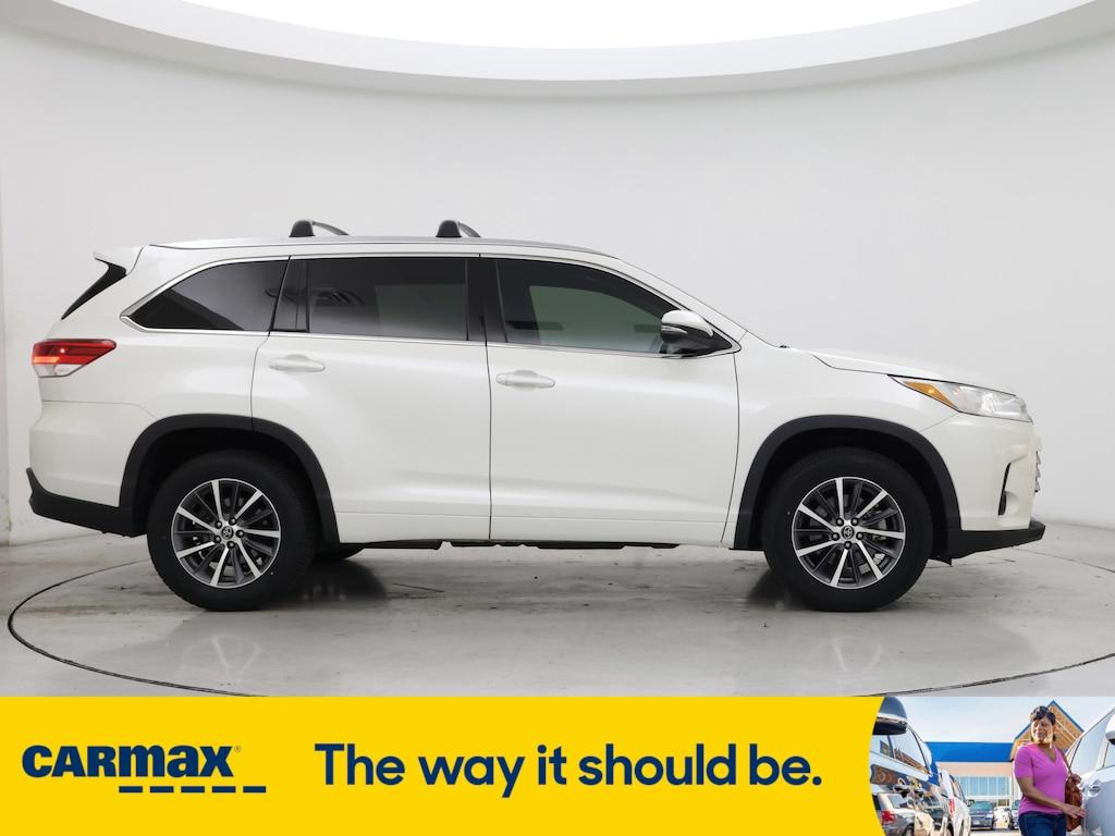 used 2017 Toyota Highlander car, priced at $24,998