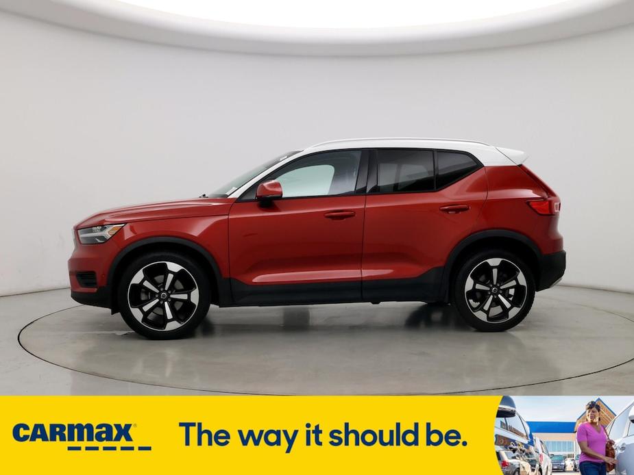 used 2019 Volvo XC40 car, priced at $25,998