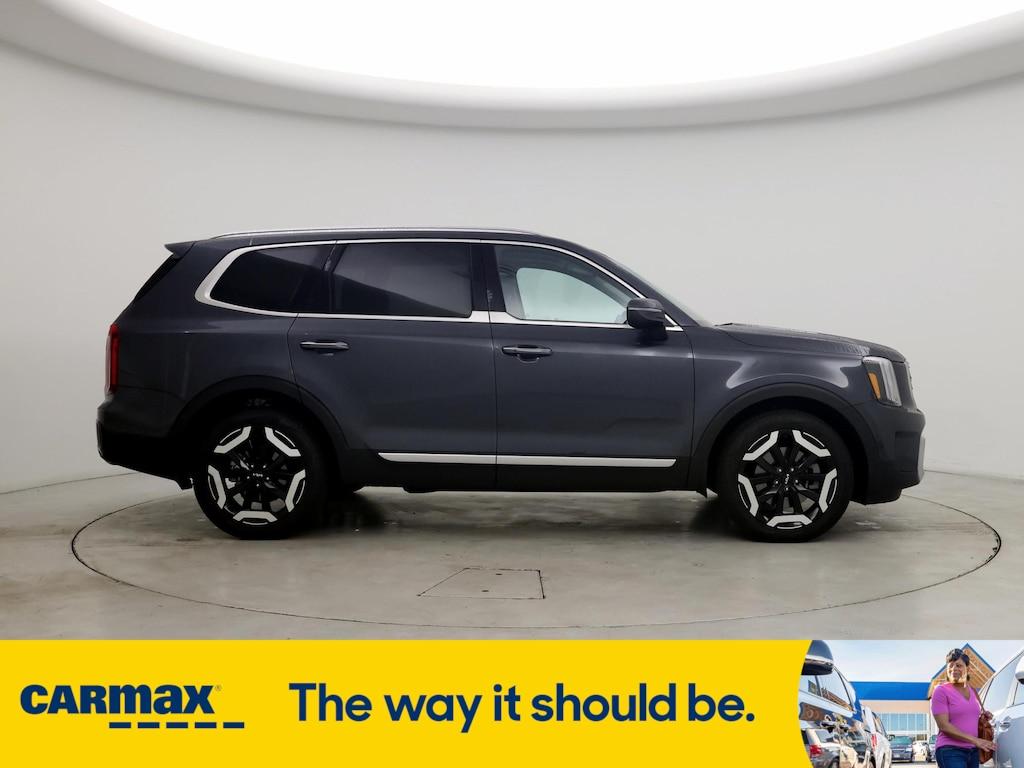 used 2024 Kia Telluride car, priced at $40,998