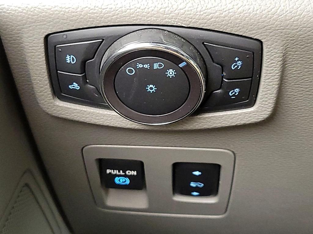 used 2020 Ford F-150 car, priced at $35,998