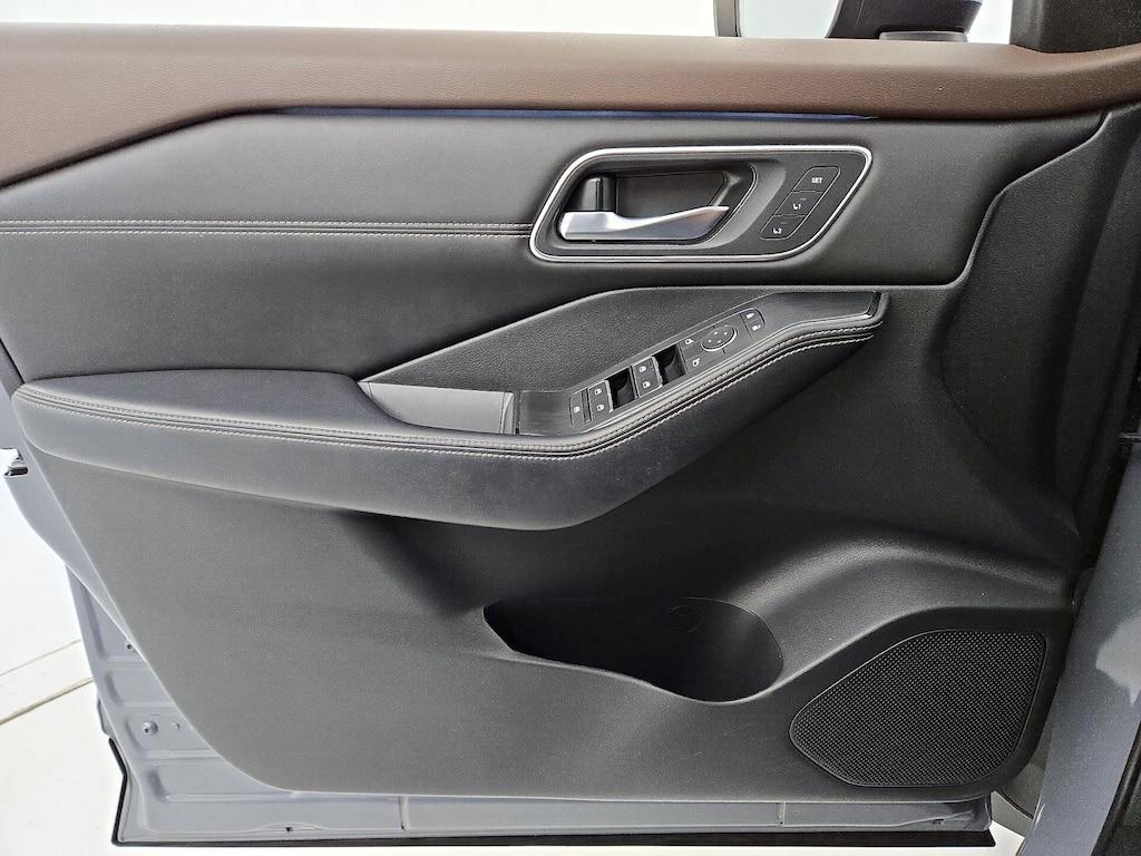 used 2022 Nissan Rogue car, priced at $26,998