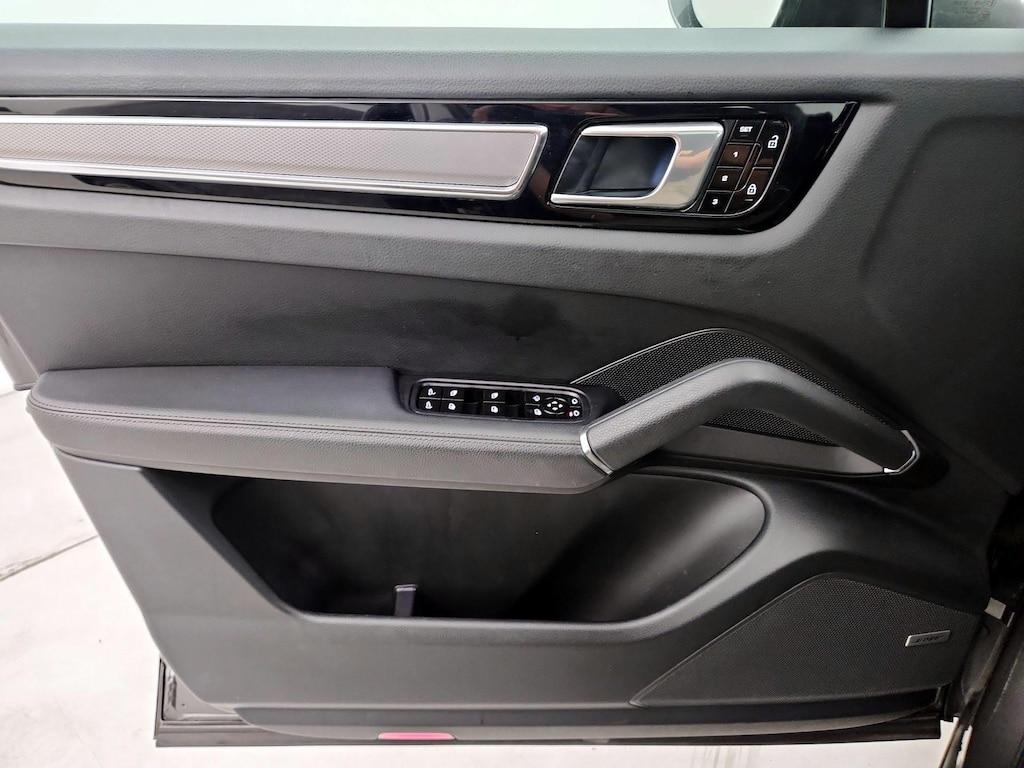 used 2020 Porsche Cayenne car, priced at $58,998