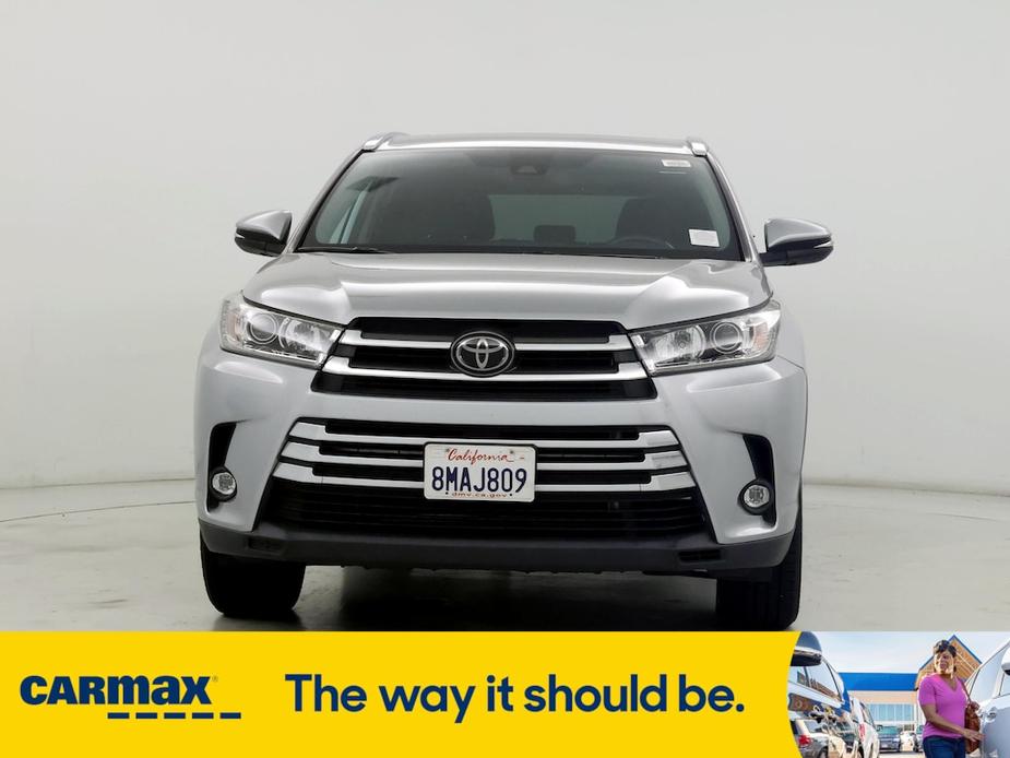 used 2019 Toyota Highlander car, priced at $31,998