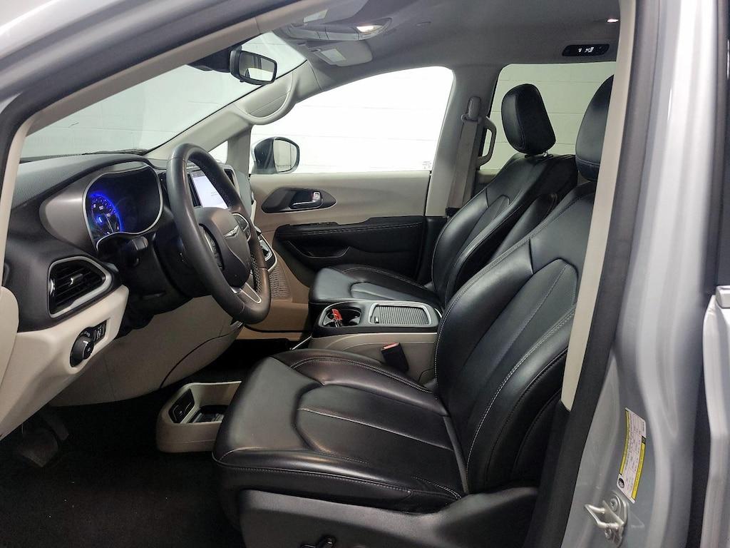 used 2023 Chrysler Pacifica car, priced at $23,998