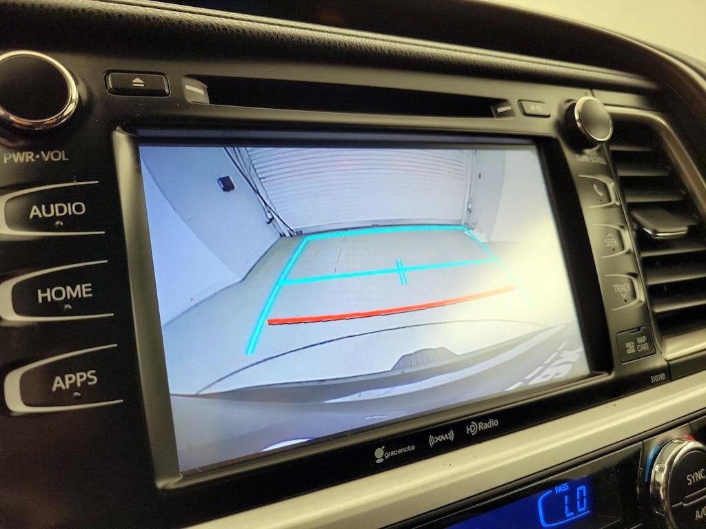 used 2019 Toyota Highlander car, priced at $27,998