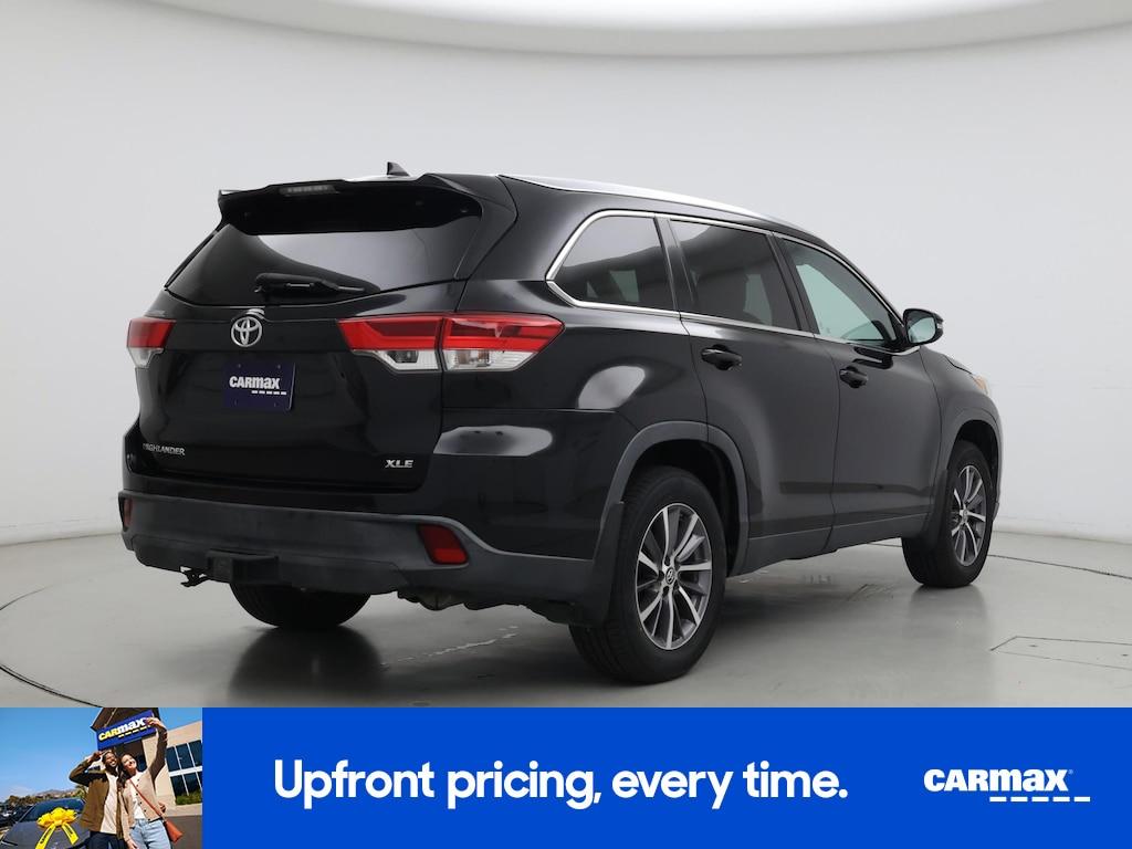 used 2019 Toyota Highlander car, priced at $27,998