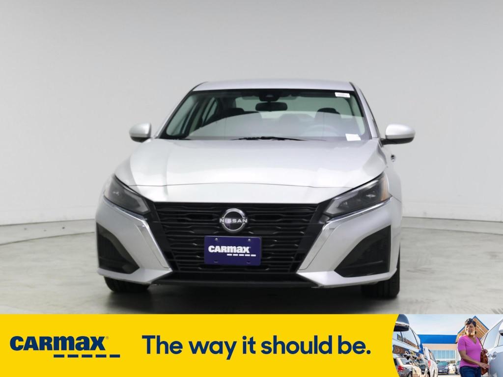 used 2023 Nissan Altima car, priced at $19,998