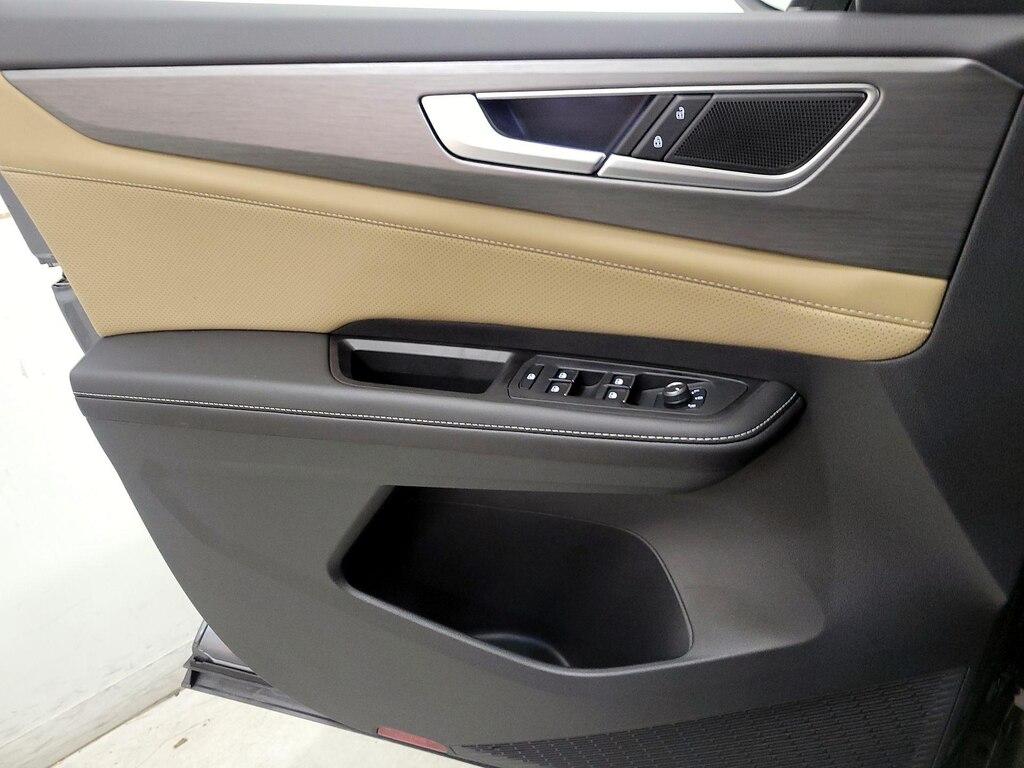 used 2024 Volkswagen Atlas Cross Sport car, priced at $35,998