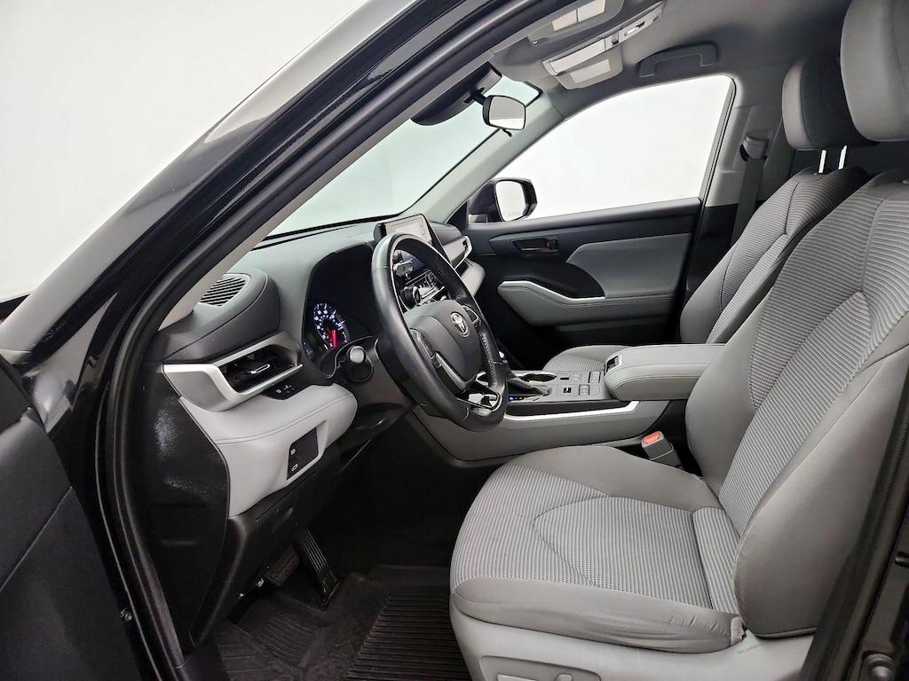 used 2020 Toyota Highlander car, priced at $29,998