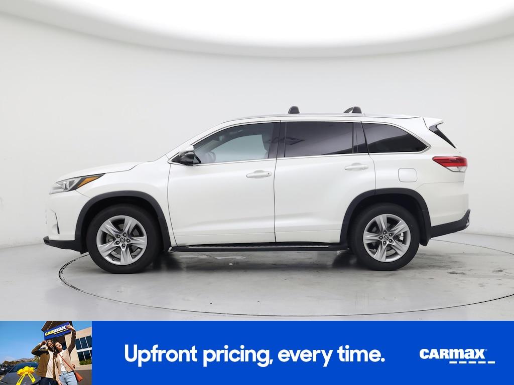 used 2019 Toyota Highlander Hybrid car, priced at $26,998