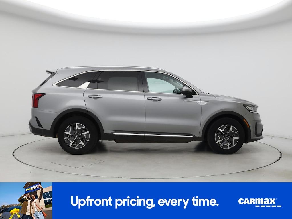used 2021 Kia Sorento Hybrid car, priced at $24,998