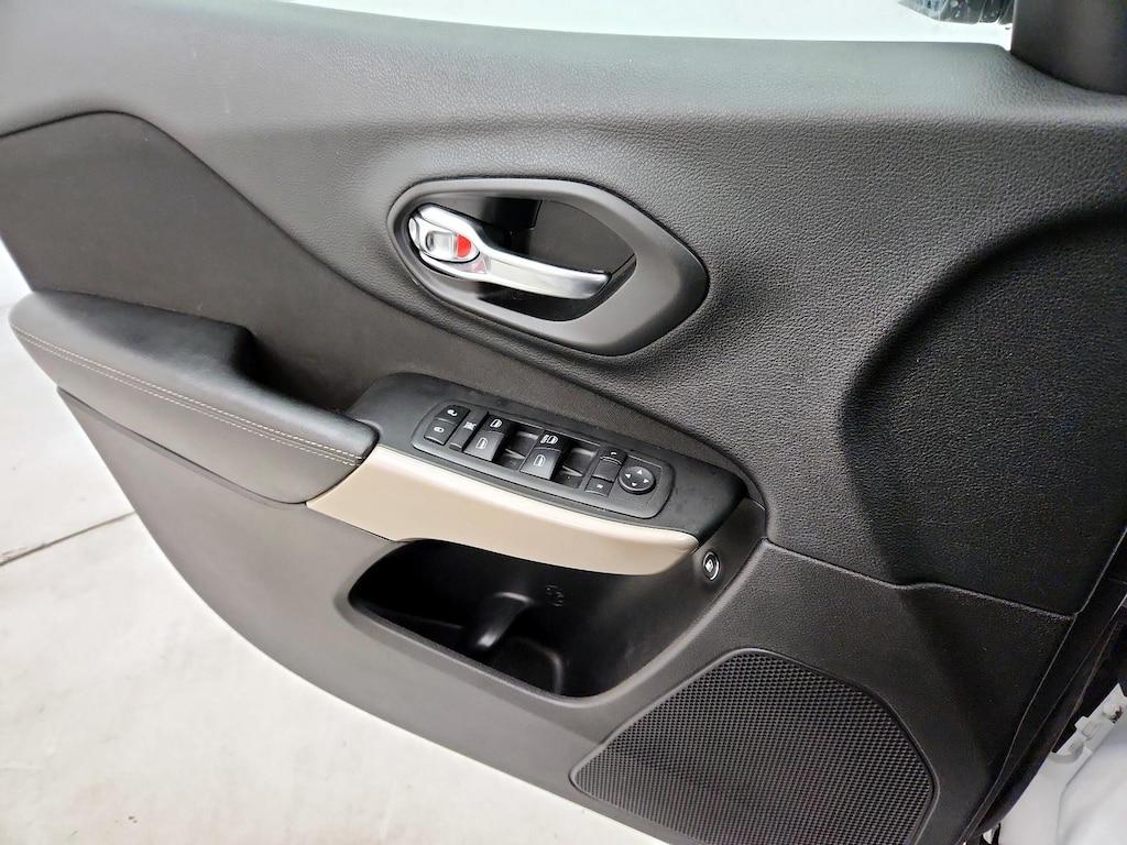 used 2018 Jeep Cherokee car, priced at $12,599