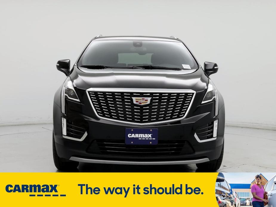 used 2023 Cadillac XT5 car, priced at $33,998