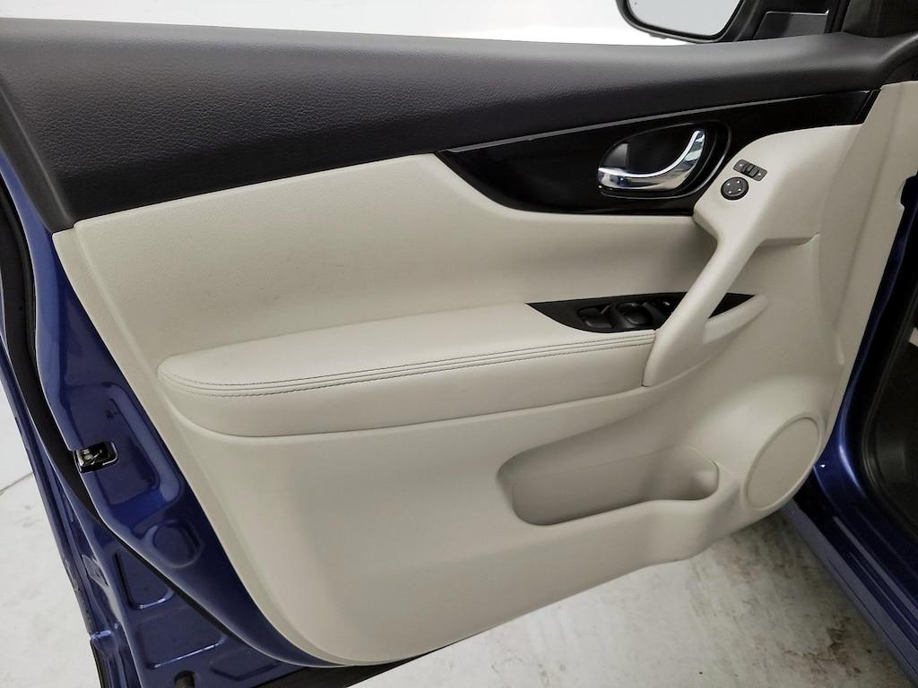 used 2022 Nissan Rogue Sport car, priced at $24,998