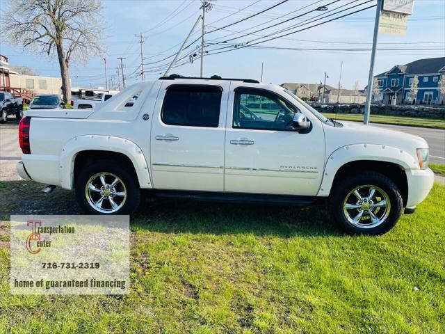 used 2013 Chevrolet Avalanche car