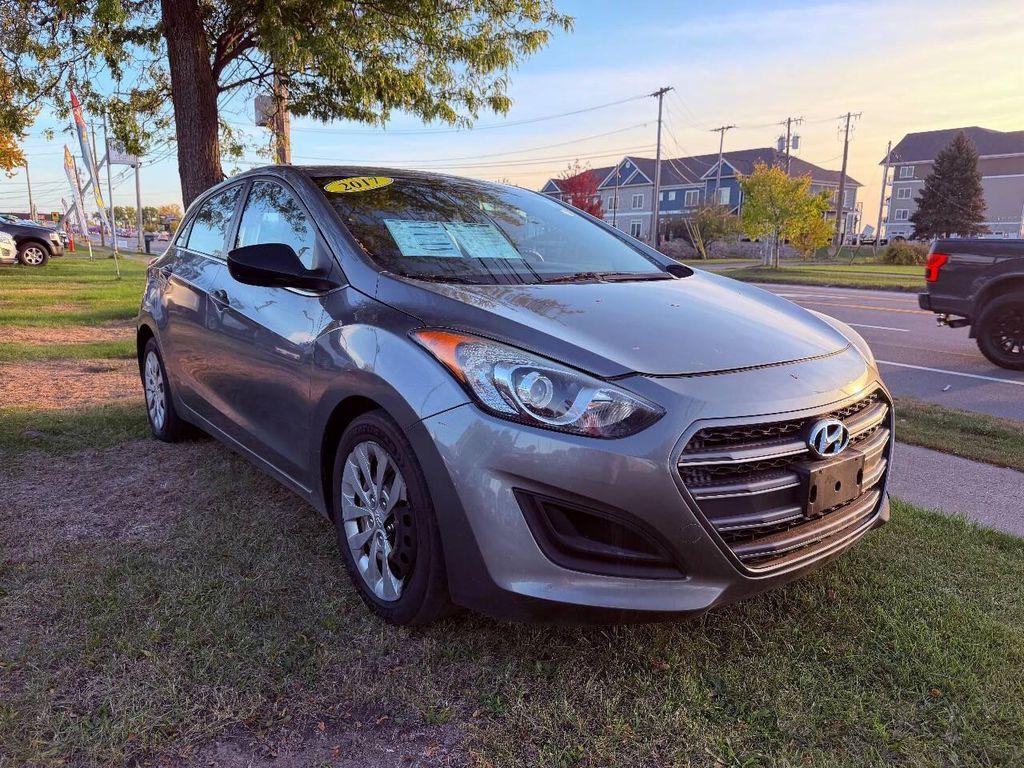 used 2017 Hyundai Elantra GT car, priced at $7,475