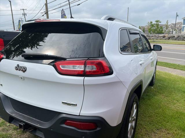 used 2018 Jeep Cherokee car, priced at $14,280