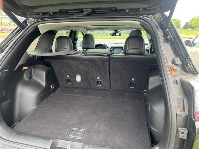 used 2019 Jeep Cherokee car, priced at $15,380