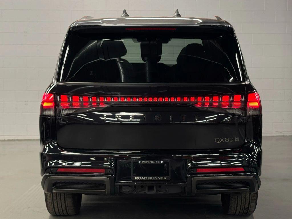 used 2025 INFINITI QX80 car, priced at $82,995