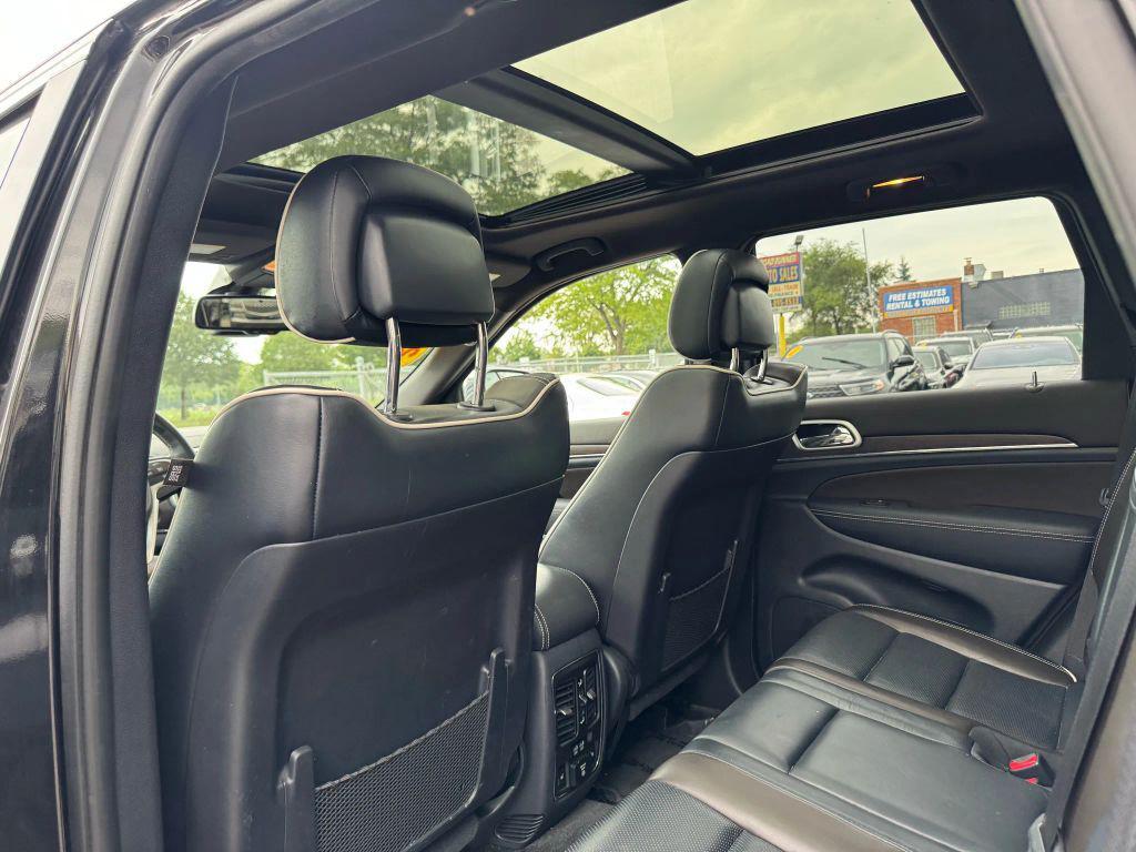 used 2015 Jeep Grand Cherokee car, priced at $11,495