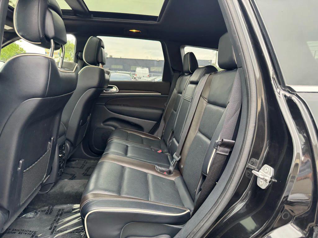 used 2015 Jeep Grand Cherokee car, priced at $11,495