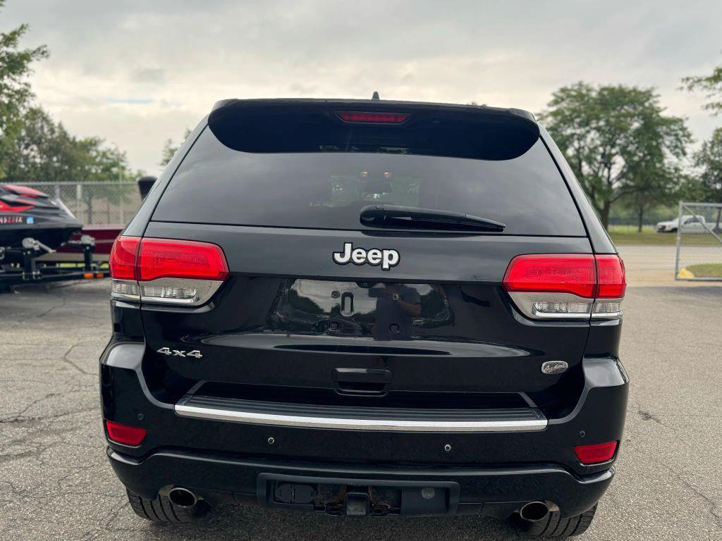 used 2015 Jeep Grand Cherokee car, priced at $11,495