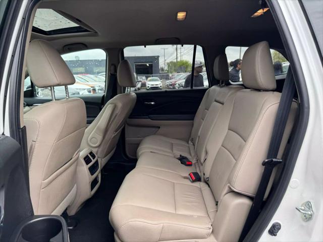 used 2021 Honda Pilot car, priced at $27,999