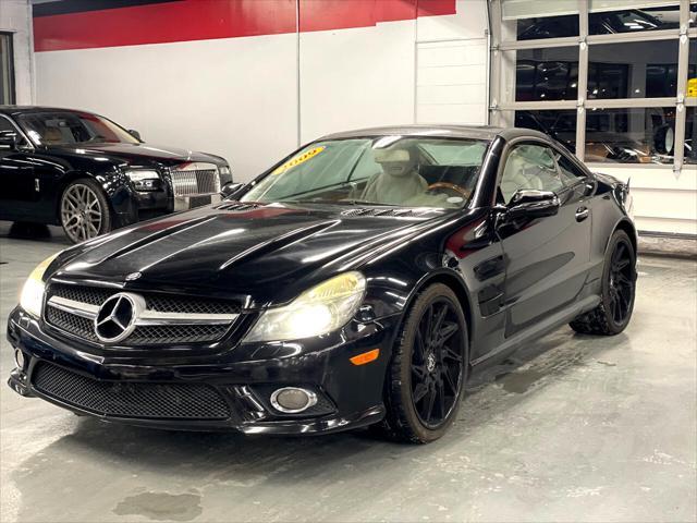 used 2009 Mercedes-Benz SL-Class car, priced at $15,995