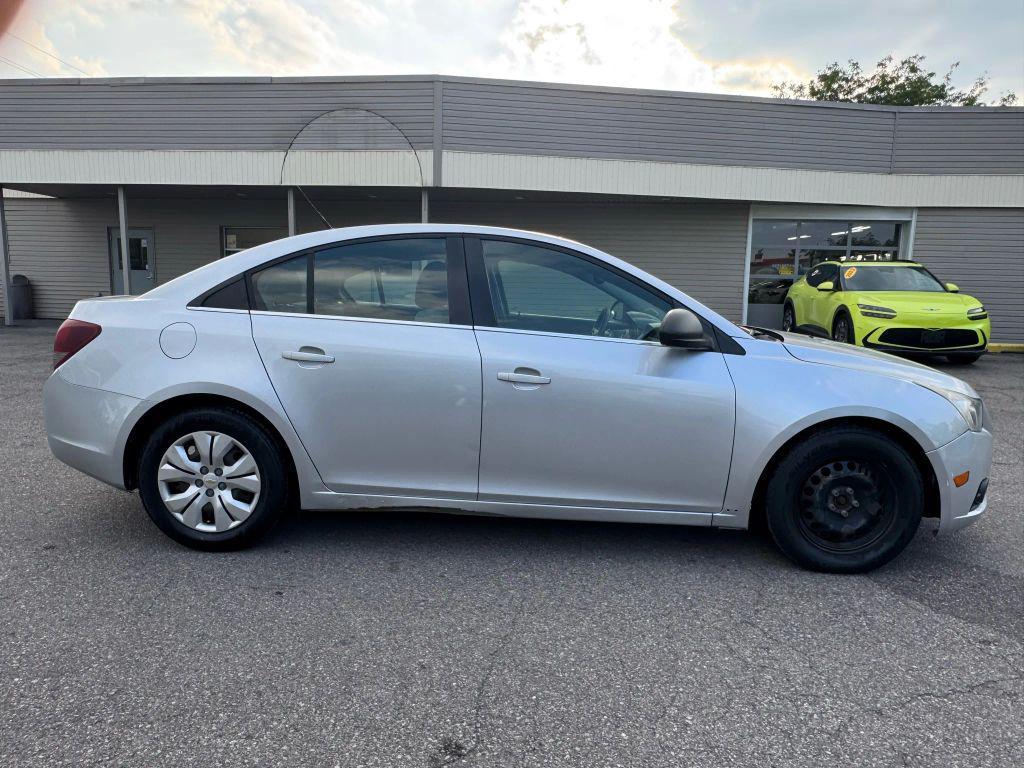 used 2012 Chevrolet Cruze car, priced at $3,495