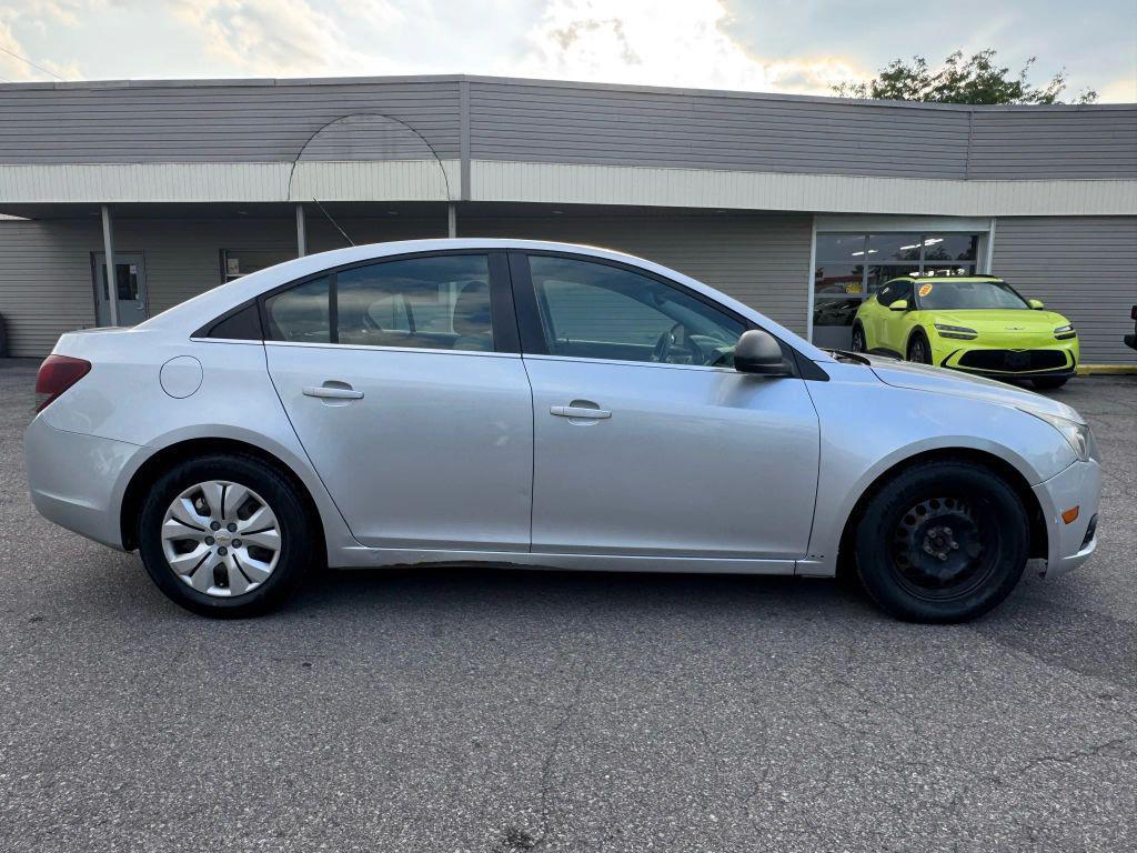 used 2012 Chevrolet Cruze car, priced at $3,495