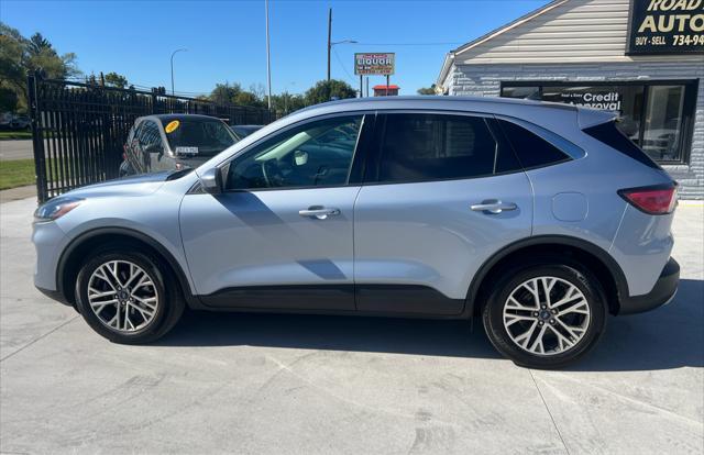 used 2022 Ford Escape car, priced at $21,995