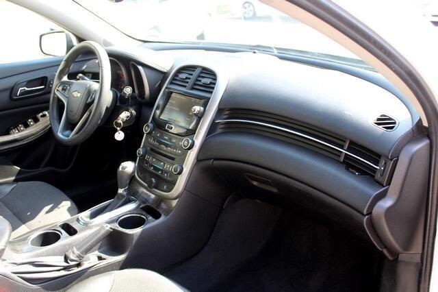 used 2015 Chevrolet Malibu car, priced at $3,995