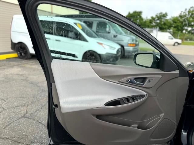 used 2018 Chevrolet Malibu car, priced at $13,995