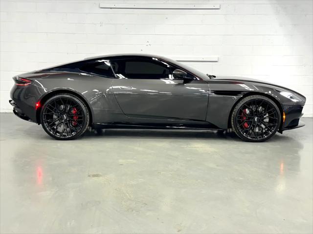 used 2018 Aston Martin DB11 car