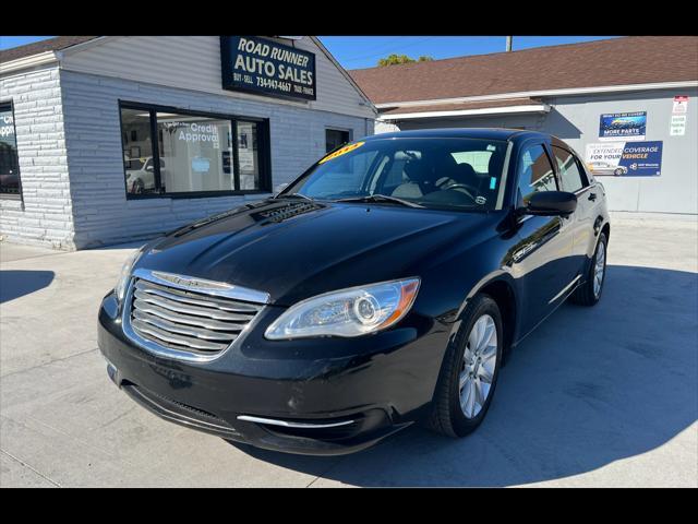 used 2013 Chrysler 200 car, priced at $4,995