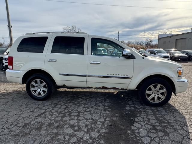 used 2007 Chrysler Aspen car, priced at $5,999