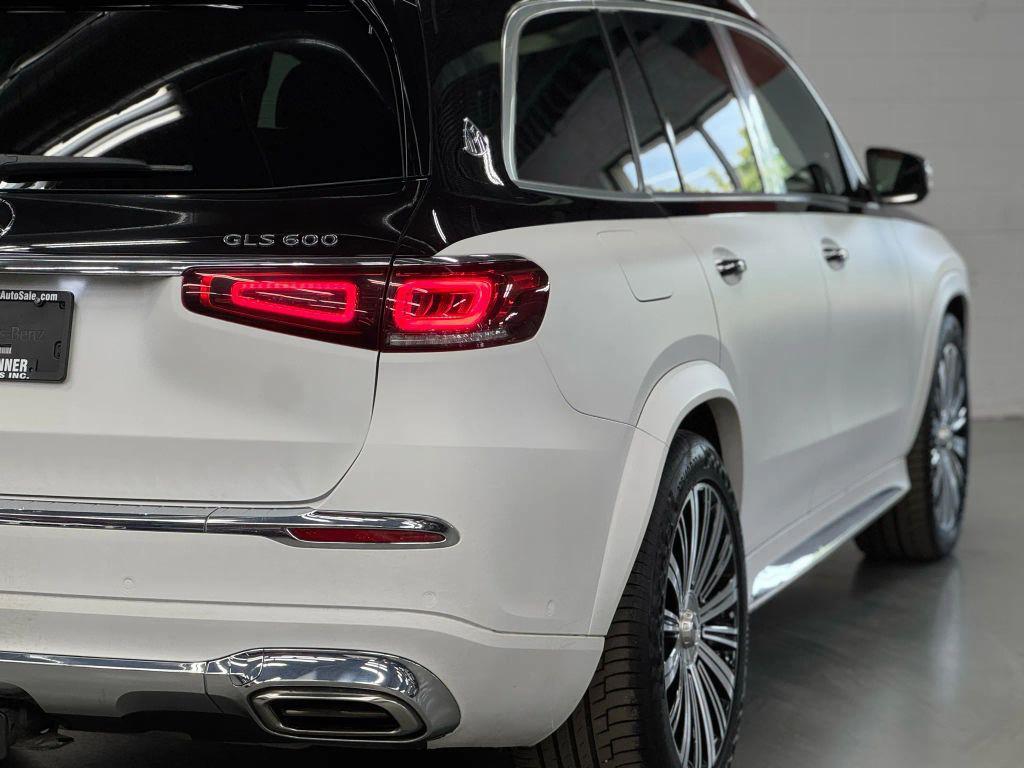 used 2021 Mercedes-Benz Maybach GLS 600 car, priced at $92,999