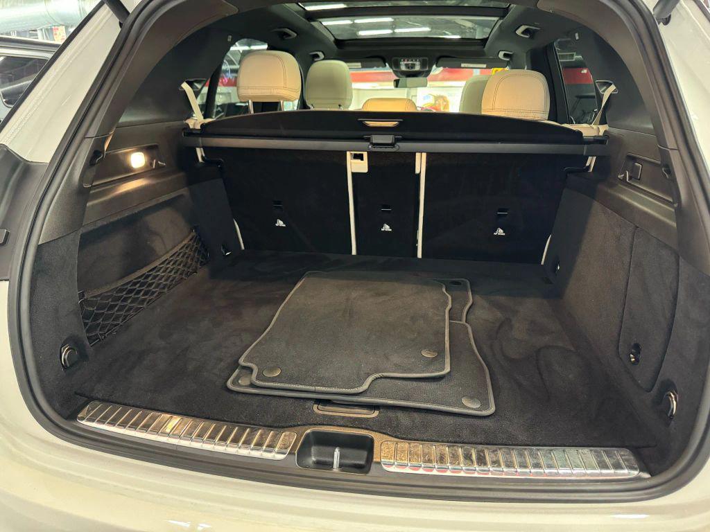 used 2024 Mercedes-Benz GLE 350 car, priced at $48,500