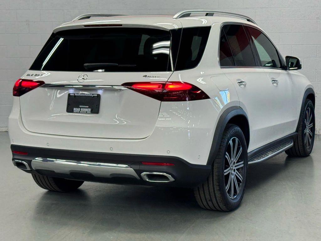 used 2024 Mercedes-Benz GLE 350 car, priced at $48,500
