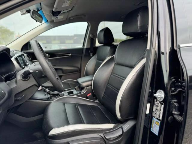 used 2019 Kia Sorento car, priced at $12,999