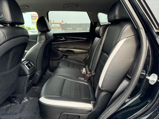 used 2019 Kia Sorento car, priced at $12,999