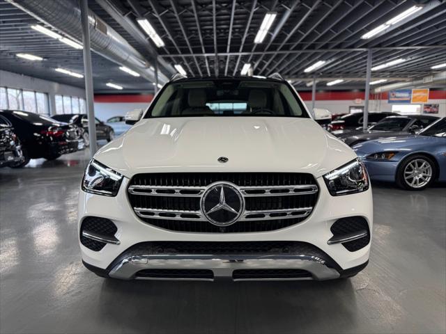 used 2024 Mercedes-Benz GLE 450 car, priced at $55,995