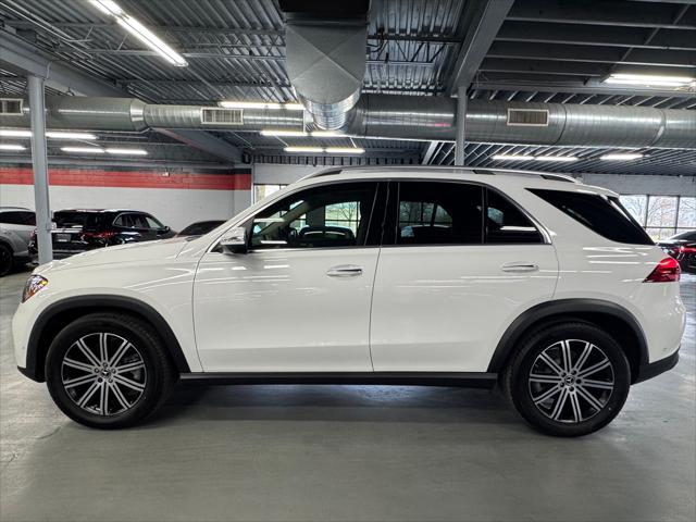 used 2024 Mercedes-Benz GLE 450 car, priced at $55,995