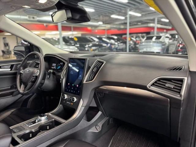 used 2024 Ford Edge car
