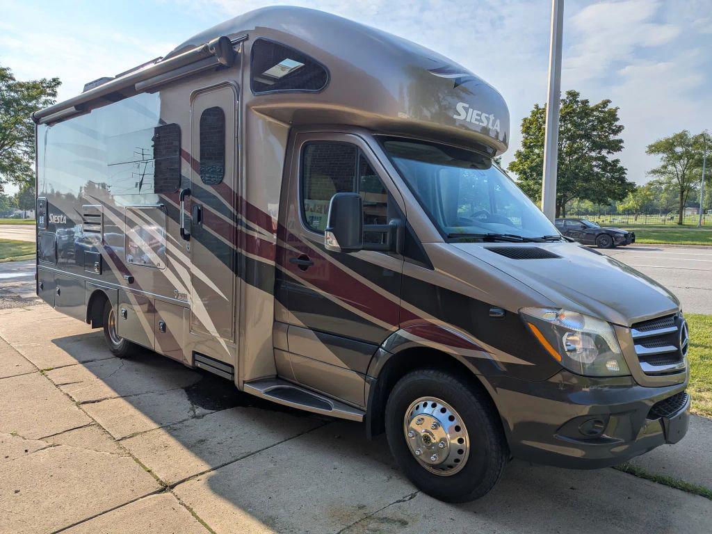used 2018 Mercedes-Benz Sprinter 3500 car