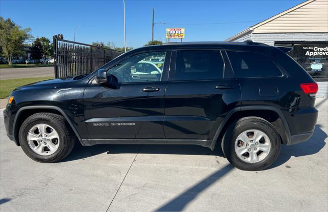 used 2017 Jeep Grand Cherokee car, priced at $15,595